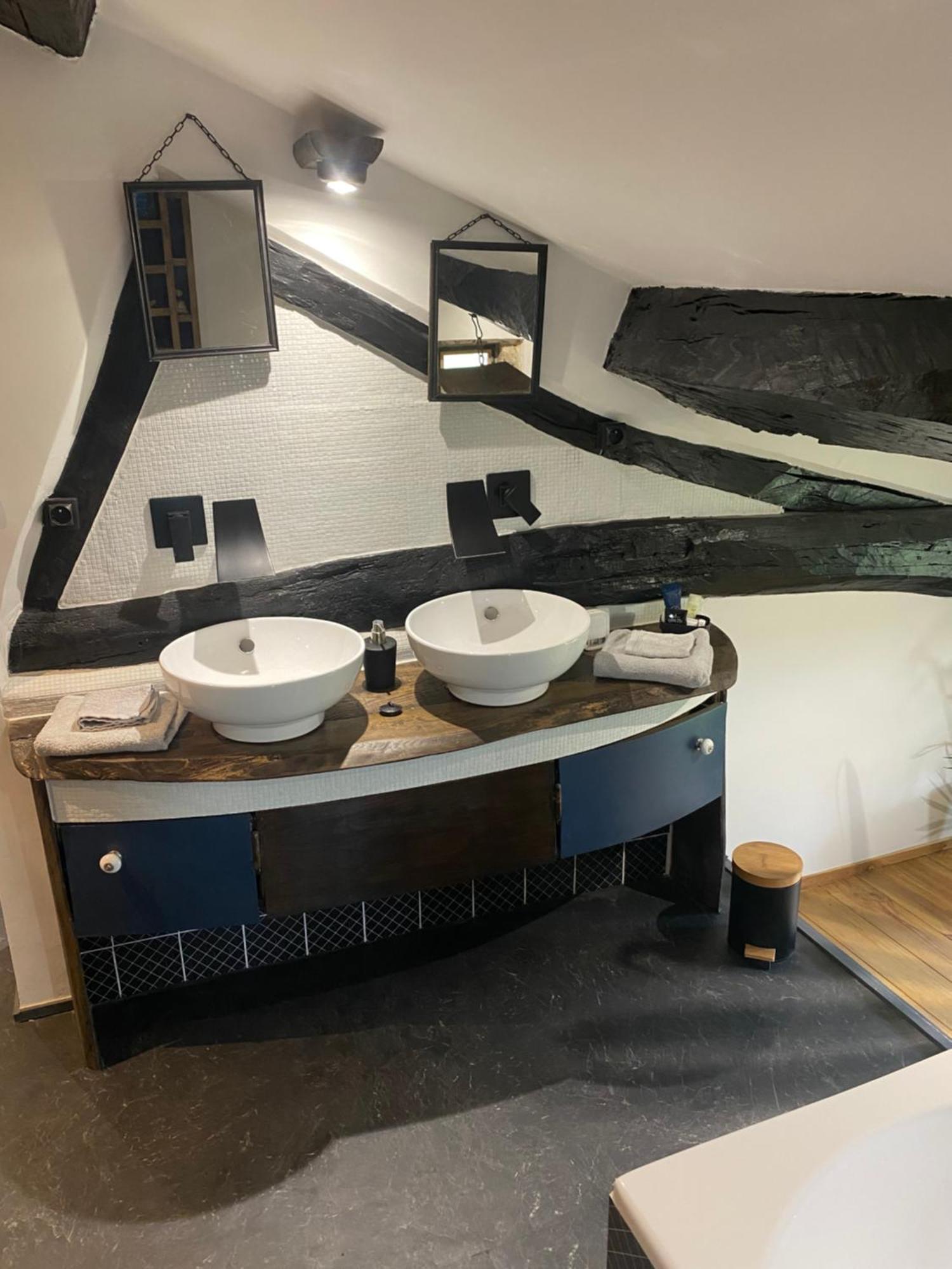 Ferme Fleurie Bed & Breakfast Bergesserin Dış mekan fotoğraf